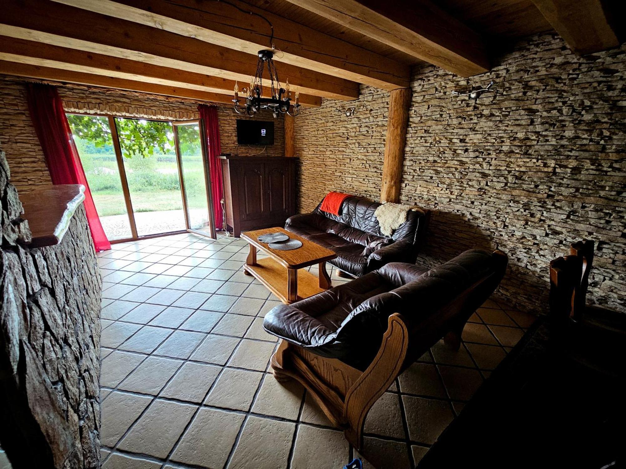 Domek Letniskowy Caloroczny W Rzemieniu Villa Buitenkant foto