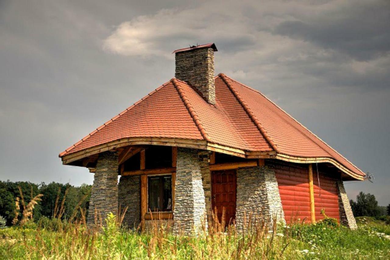 Domek Letniskowy Caloroczny W Rzemieniu Villa Buitenkant foto